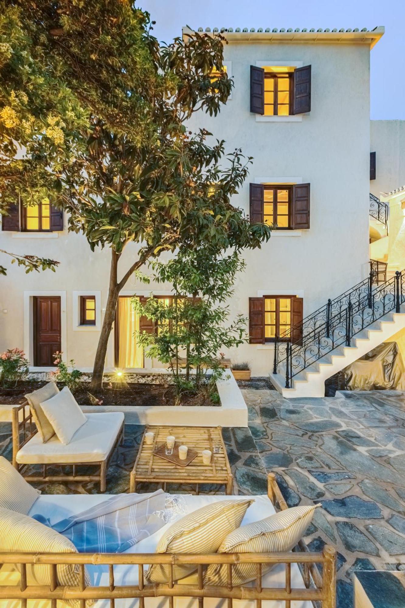 Teresa Spetses Hotel Buitenkant foto